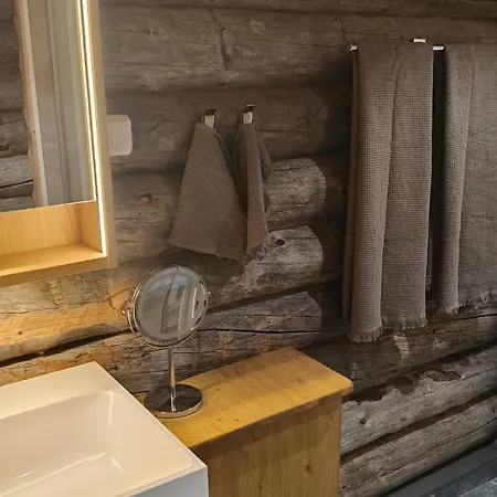 Norcota- Blockhaus Mit Auroraskylight Nyaraló *